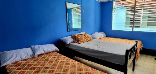 Hostal Cisne House