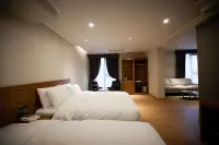 Hotel the Star Hotel di Yeonggwang-gun