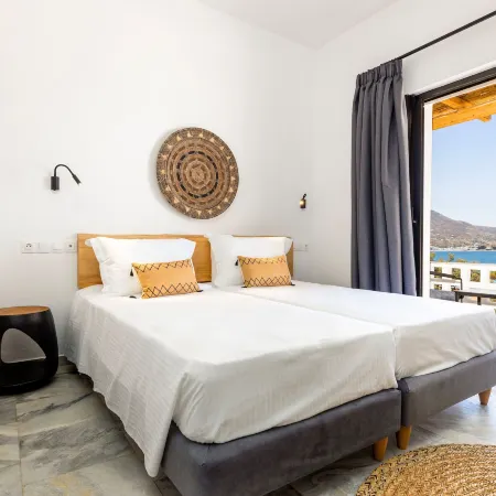 Omilos Beachfront House