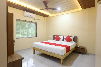 Hotel Durva Palace Hôtels à : Akshi
