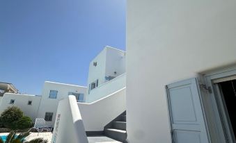 Mimoza Collection suites