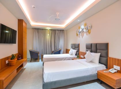 Hotel Pratap Palace