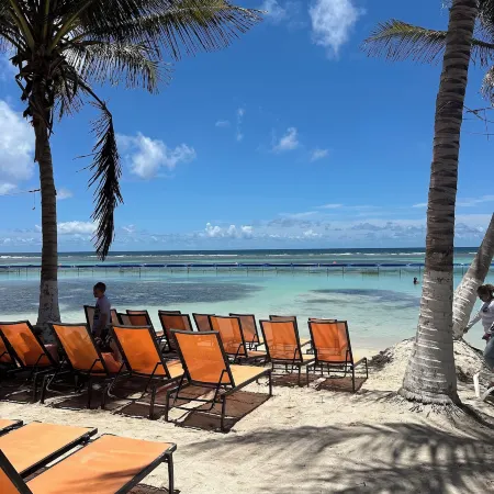 Oneiro Suites
