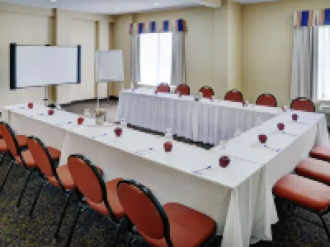 ヒルトン ガーデン イン キッチナー / ケンブリッジ ケンブリッジのホテル