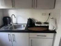 Studio - 1 Bed - Closetoelizabethline&Westfield Hotels in Abridge