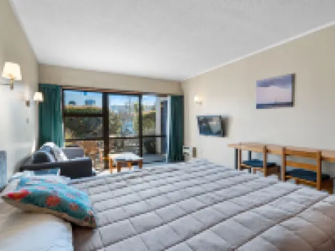 Aspiring Lodge Motel Hotels in Wanaka