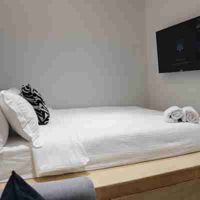 Radlett Residences Hotel - Tuguegarao Rooms