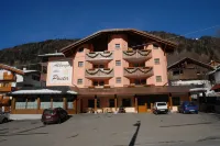 Albergo Alla Posta Hotels in Sant'Antonio di Mavignola