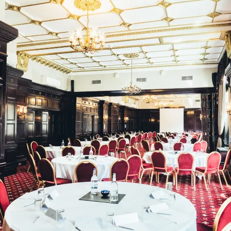 County Hotel & County Aparthotel Newcastle