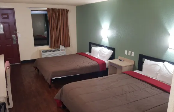 門特套房汽車旅館