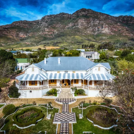 Merindol Manor