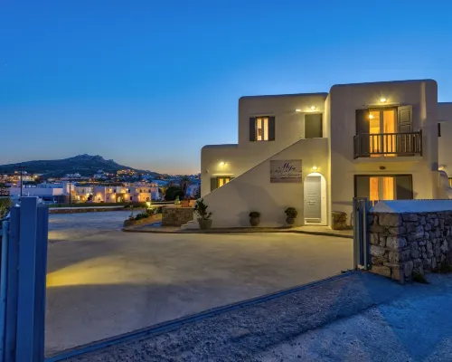 Jewel Apartments Mykonos Hotel berhampiran Pantai Ornos