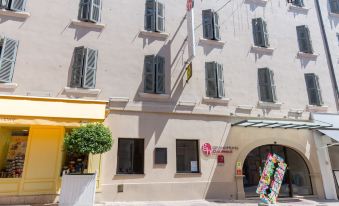 Grand Hôtel Dauphiné, Boutique Hôtel & Suites