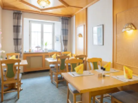 Akzent Hotel Meerfräulein Hotels in Wemding