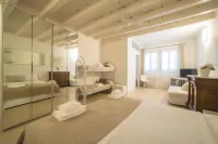 Academia Residence