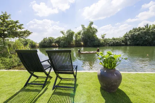 會安寶石河畔飯店