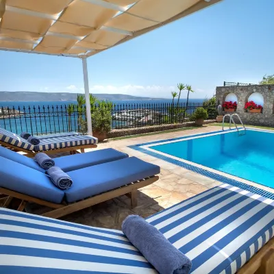 Sounio Villa Hotels near Lavrio Port