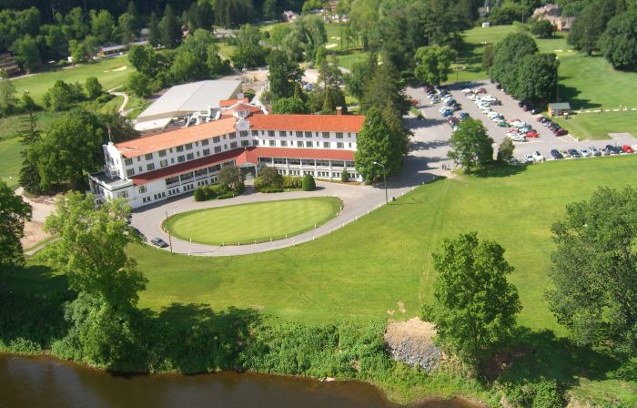 Shawnee Inn and Golf Resort