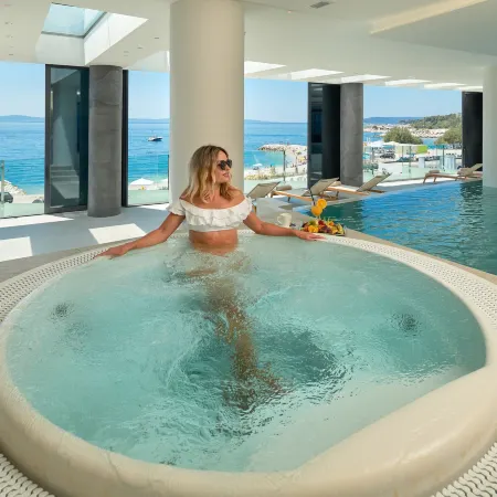 Amphora Hotel