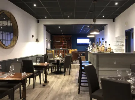 Rive Gauche Отели в г. Виви