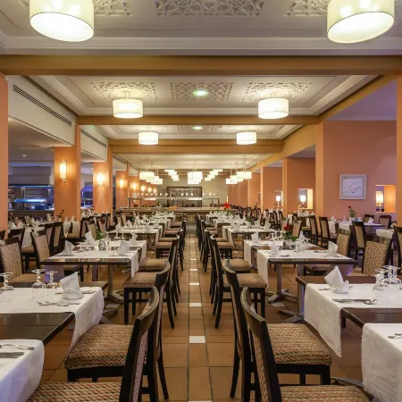 Marhaba Salem Resort - Family Only Отели рядом с достопримечательностью «Большая мечеть»