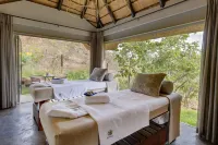 Bakubung Self-Catering Chalets - spa