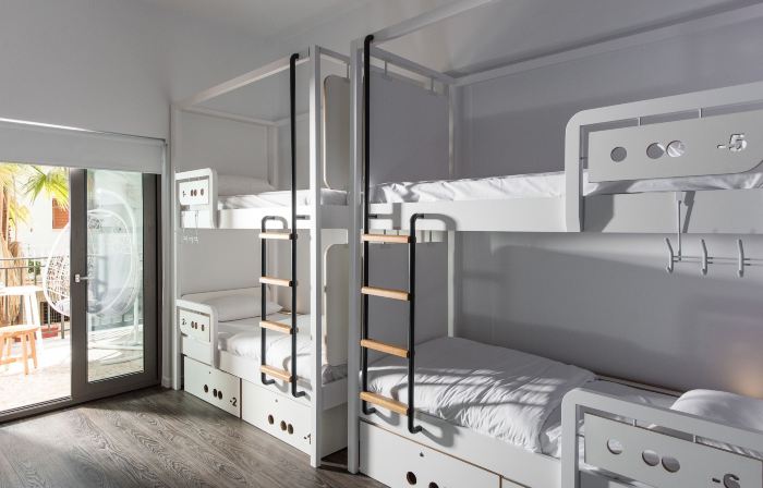 Cocoon City Hostel
