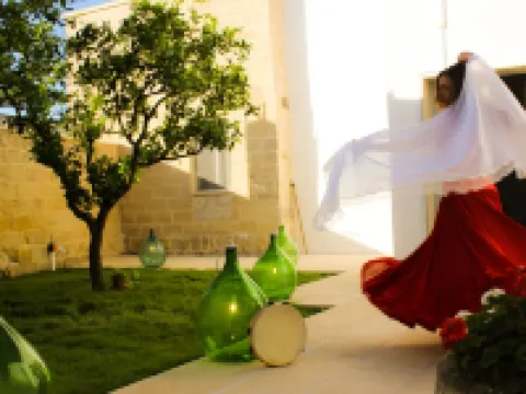 リ ペリーニ ブティック B&B ヴェルノレのホテル