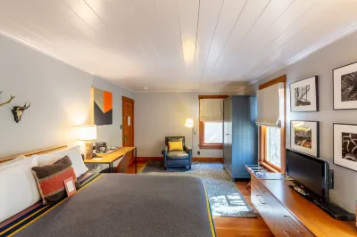 The Outlook Lodge Отели в г. Каскейд-Чипита Парк