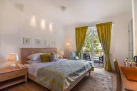 The Lynden Grove - Homestays