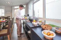 Appart'hôtel Odalys Saint Jean Hotels in der Nähe von Omnisports Stadium Source