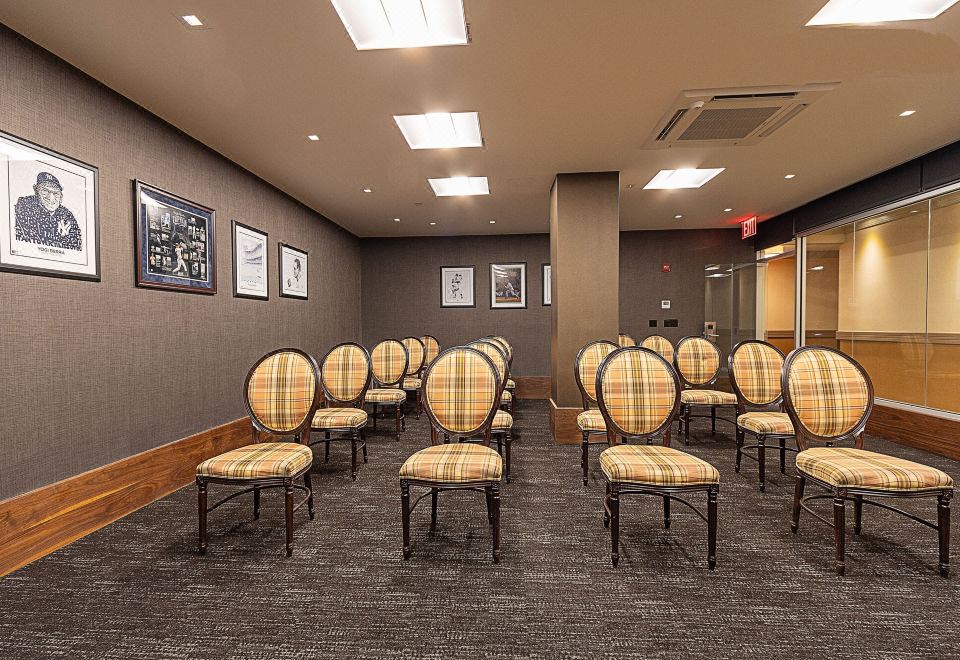 오페라 하우스 호텔