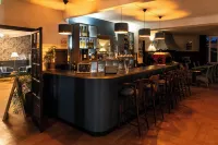 The Originals Boutique, Hôtel Victoria, Châtelaillon-Plage - bar