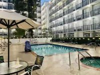 Glendale Express Hotel - Pool