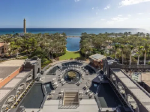Unique Club at Lopesan Costa Meloneras Resort Hotels in Meloneras
