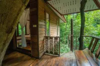Baan Khaosok Resort