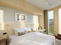 Solo Sokos Hotel Pier 4 Hotels near Design Museum