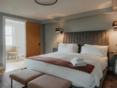 Kenoza Hall Hotels in Delaware