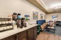 Comfort Inn & Suites - Breakfast