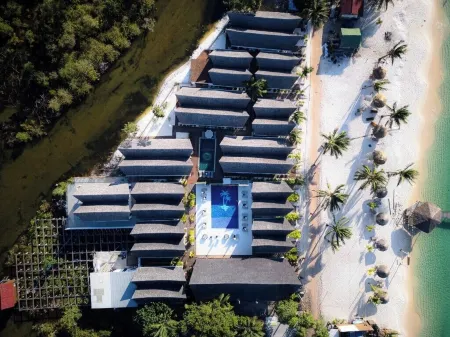 Golden Beach Resort