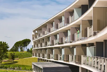 Hotel Camiral – The Leading Hotels of the World Отели в г. Касса-де-ла-Сельва