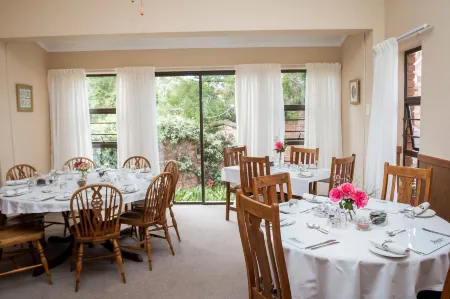 Jenny's Guest House Отели в г. Grahamstown