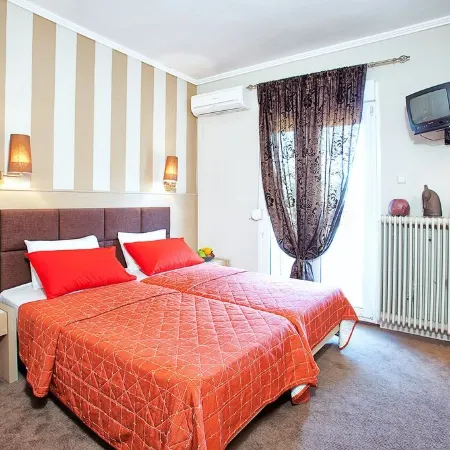 Anastassiou Hotel - Bike and Motorcycle Friendly Hotel
