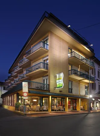 Hotel Nuovo Savi Отели в г. Монтекатини-Терме