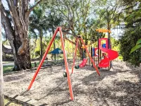 天鵝湖谷飯店 韋恩斯住宿飯店