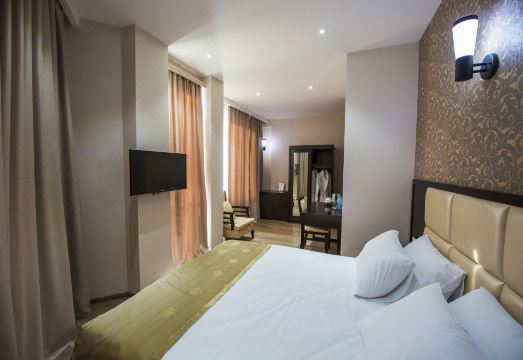 트빌리시 호텔 서비스