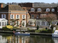 Macdonald Compleat Angler Hotel a Marlow