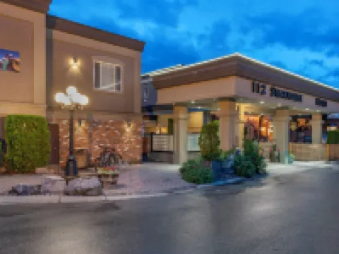 Regent Hotel Revelstoke Hotels in Revelstoke