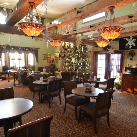 Hearthstone Inn & Suites
