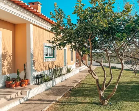 Quinta Amarela Hotels in Nazare